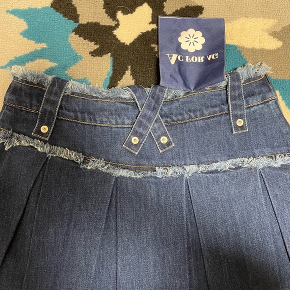 NWT Cute Denim Skirt Yesstyle - Picture 3 of 4